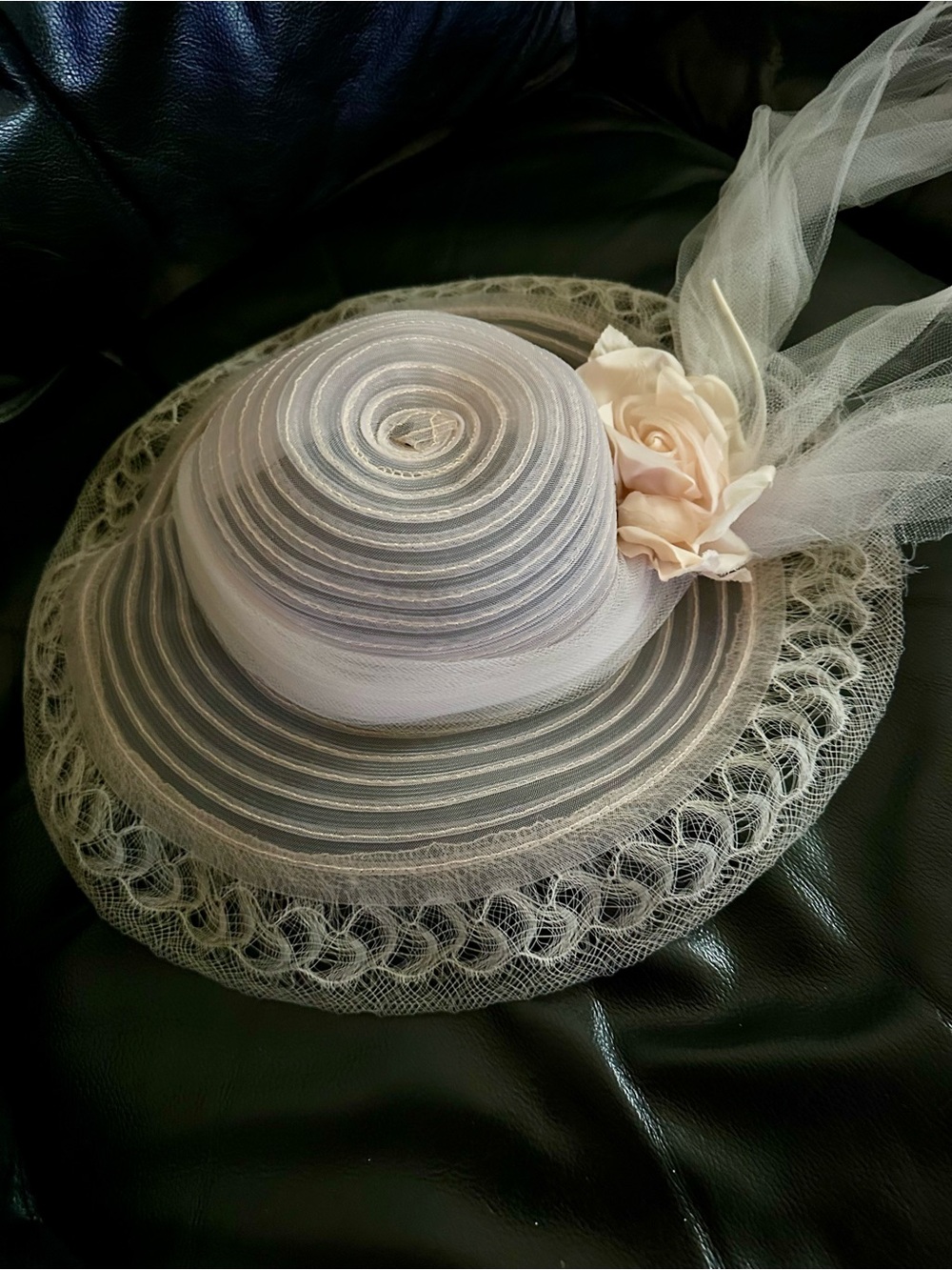 VTG 1974 Wedding Hat Jr. Bridesmaid Sheer Pink Wide Brim w/Silk Flower & Veil